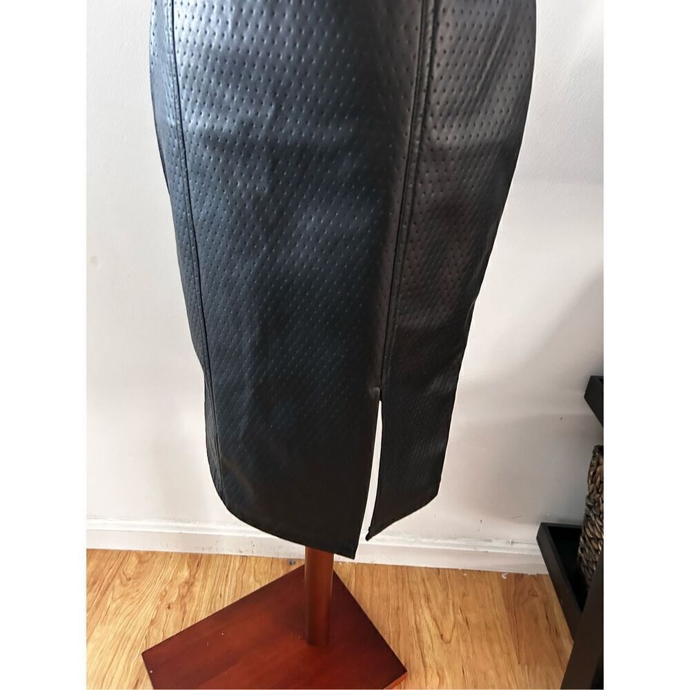 Steve Madden faux leather dress black sexy below the knee with a slit size 4 - Picture 2 of 5